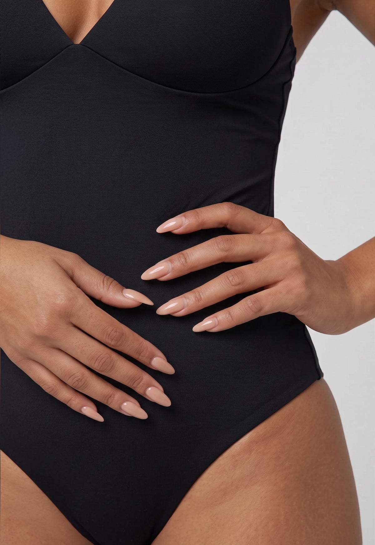 Zwarte Corrigerende Stringbody