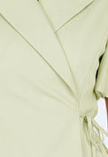 Pistache Blazer met Korte Pofmouwen en Striksluiting