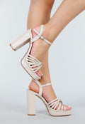 Beige Platform Sandalen met Blokhak, Kruisbandjes en Enkelbandje