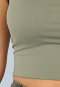 Groene Sporttop met Vierkante Hals en Strikdetail