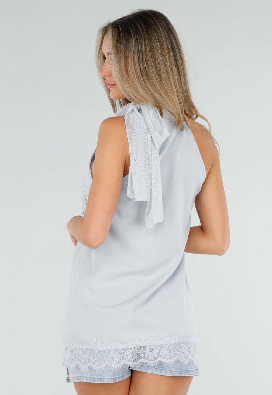 Lichtblauwe Halter Top met Kant, Strik en Open Schouders