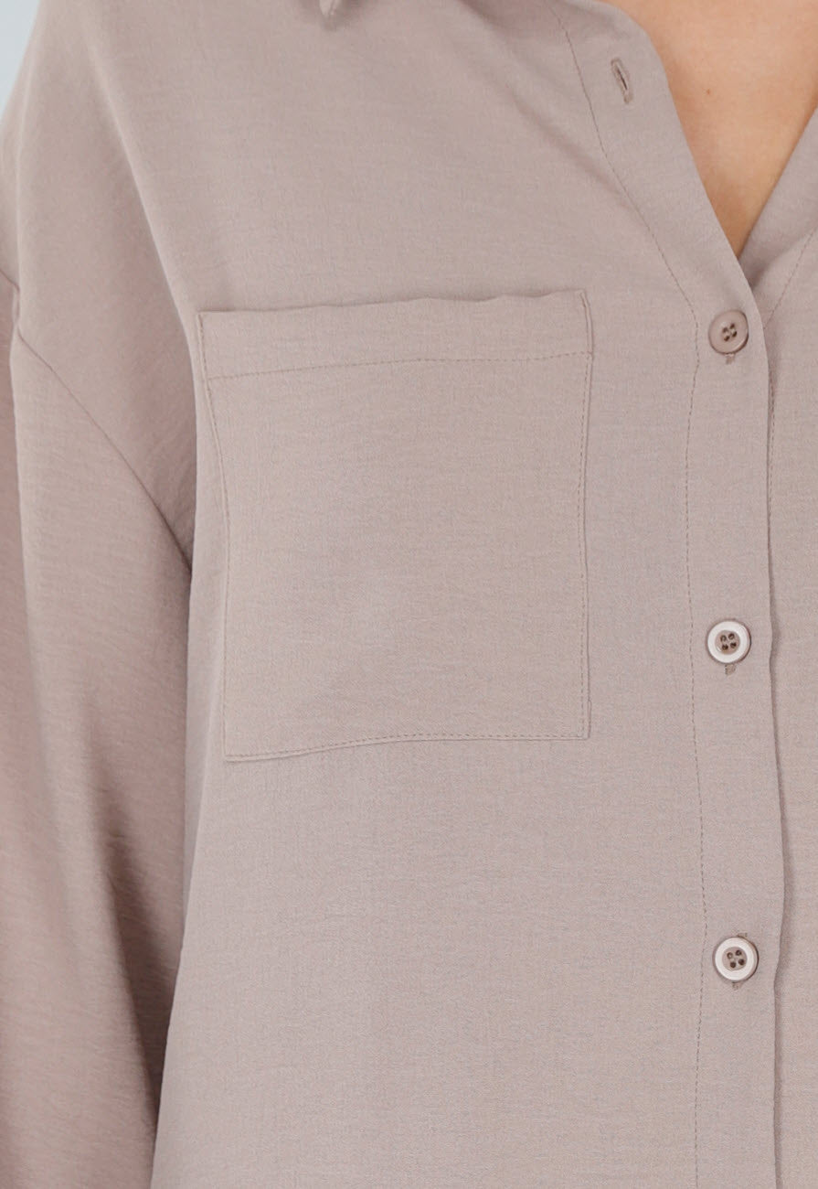 Beige Blouse met Kraag, Knoopsluiting en Lange Mouwen