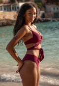 Strappy Push Up Bikini Top in Wijnrood