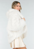 Witte Faux Fur Jas met Capuchon