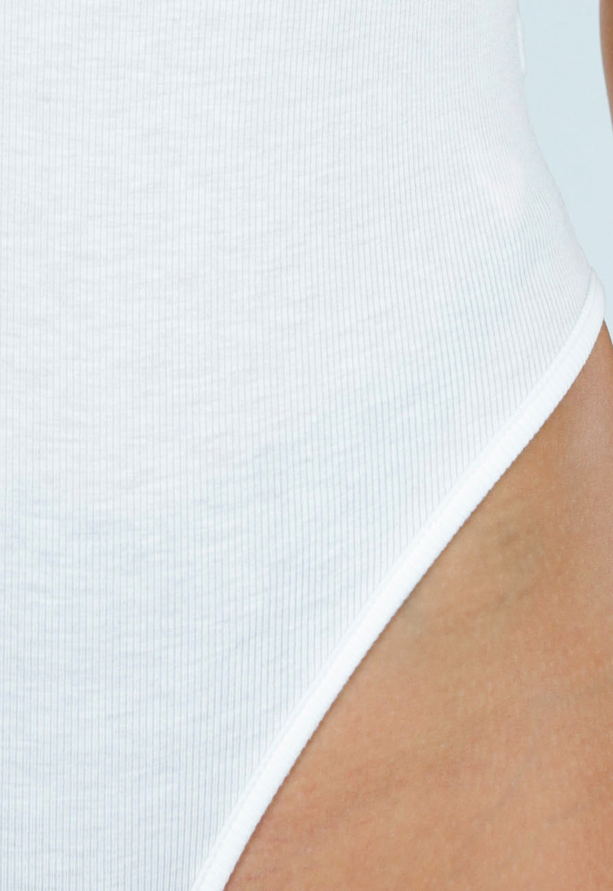 Witte Bodysuit met Spaghetti Bandjes en Pads