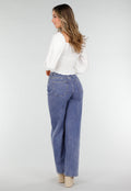 Witte Blouse met Lange Pofmouwen en Knopen