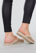 Taupe Teddy Instappers met Goudkleurig Detail