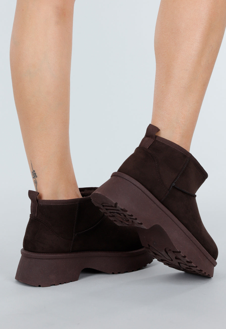 Donkerbruine Suède-look Snowboots met Platte Plateauzool
