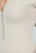 Beige Sport Jumpsuit met Korte Mouwen en Rits