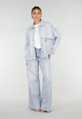 Lichtblauwe Denim Jas met Klepzakken en Trekkoorden