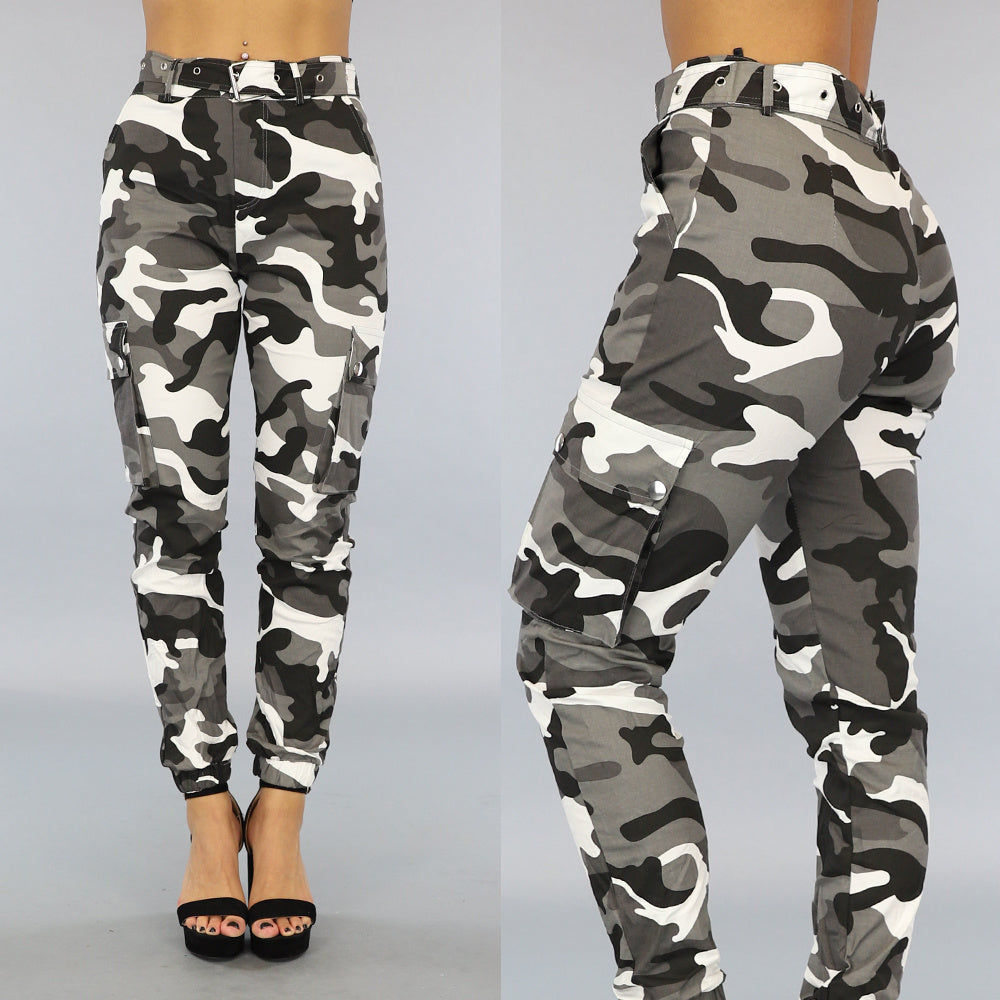 Grijs/Witte Cargo Broek met Camouflage Print