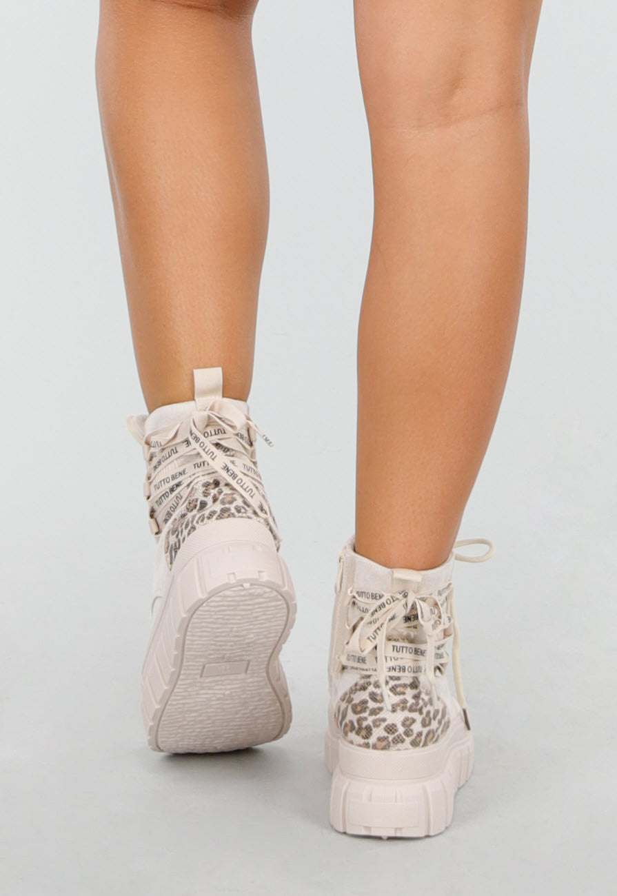 Beige Leopard Suede Bikerbooks met Sierveters en Rits
