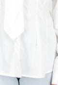 Witte Blouse met Stropdas en Lange Mouw