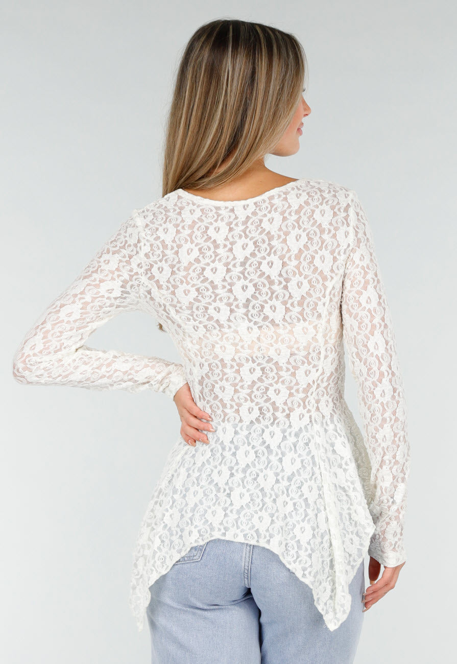 Witte Kanten Peplum Top met Knopen en Lange Mouwen