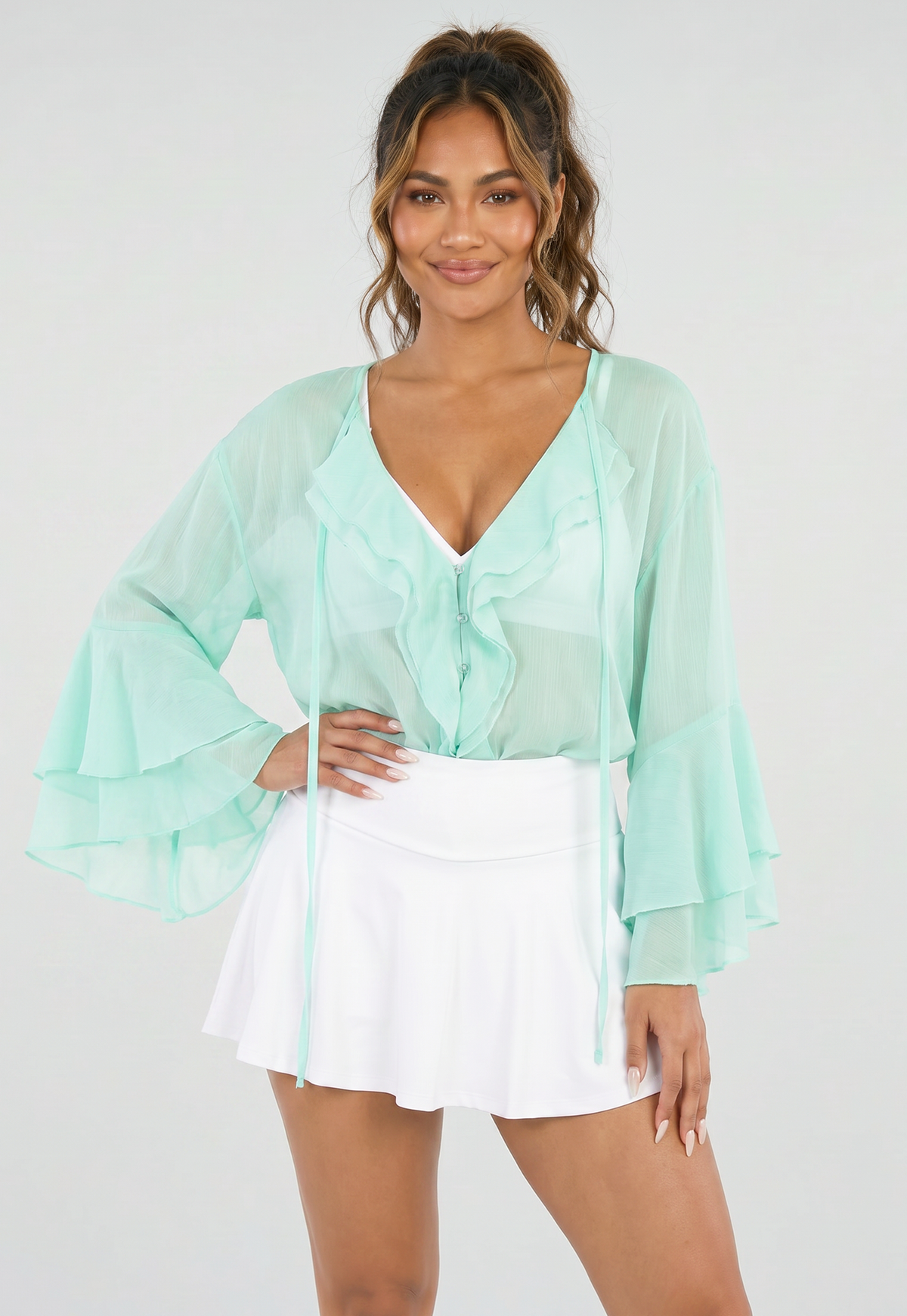 Mintgroene Chiffon Blouse met Ruches en Knoopsluiting