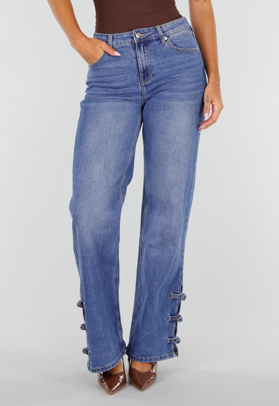 Blauwe Denim Straight Leg Jeans met Knoopbandjes aan de Broekspijpen