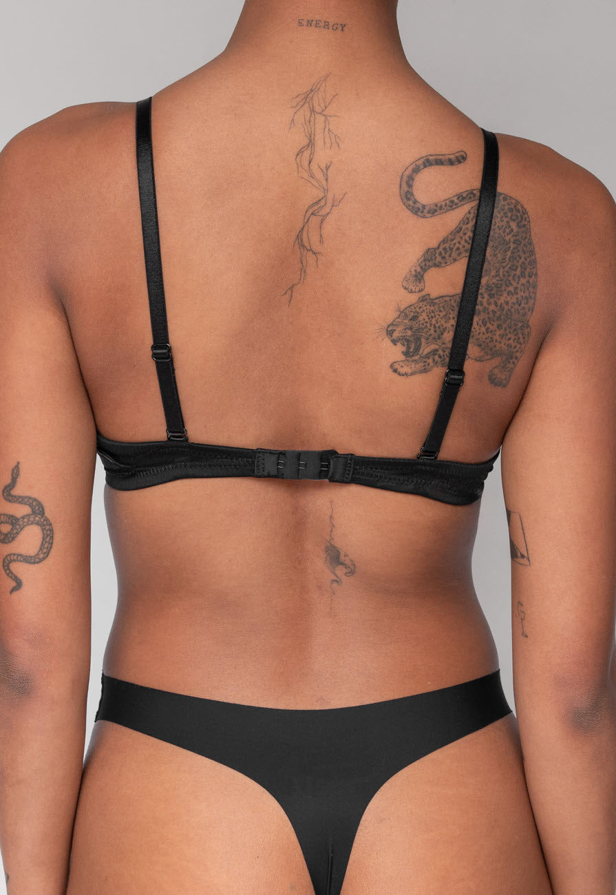 Zwarte Push Up BH met Lage Uitsnede en Beugels