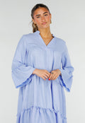Lichtblauwe Midi Jurk met V-hals en Ruffle Details