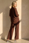 Bruine Oversized Blouse met Lange Mouwen en Knoopsluiting